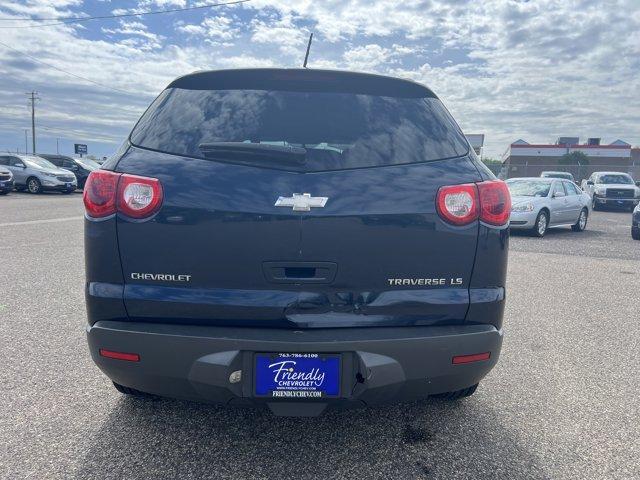 used 2009 Chevrolet Traverse car, priced at $4,995