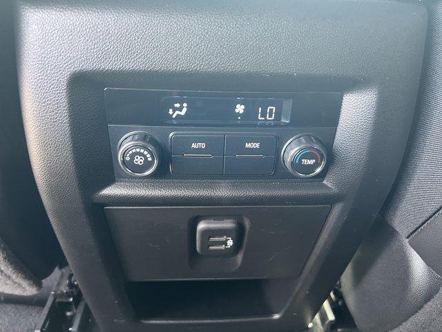 used 2023 Chevrolet Traverse car, priced at $32,695