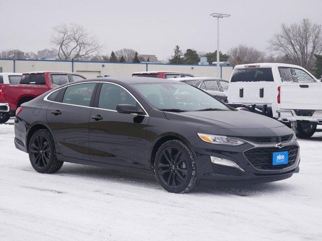 new 2024 Chevrolet Malibu car, priced at $30,090