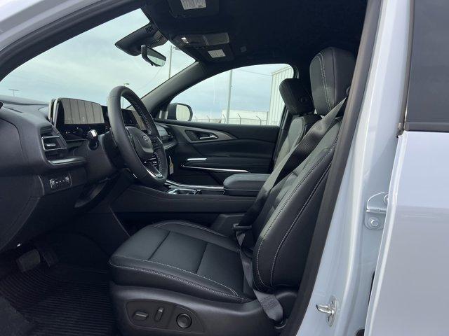 new 2026 Chevrolet Traverse car, priced at $47,058