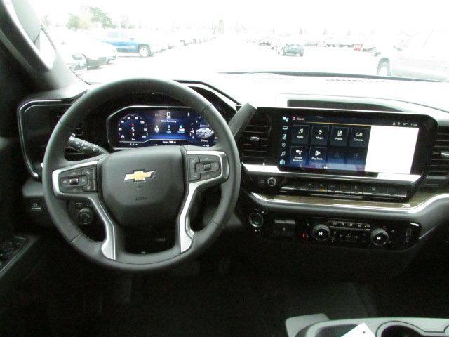 new 2025 Chevrolet Silverado 1500 car, priced at $44,195