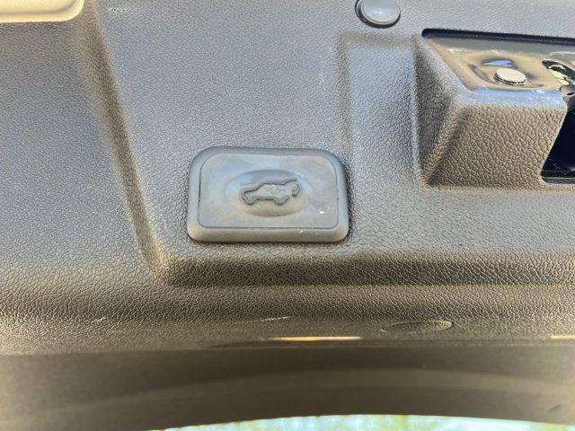 used 2016 Chevrolet Traverse car, priced at $11,695