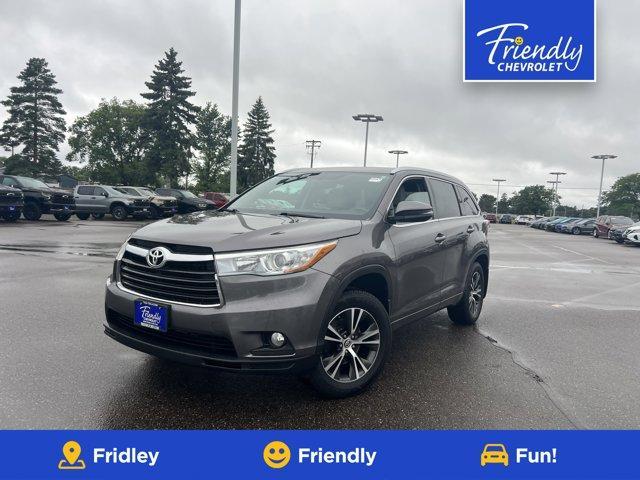 used 2016 Toyota Highlander car, priced at $21,495