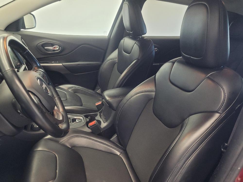 used 2020 Jeep Cherokee car, priced at $19,195