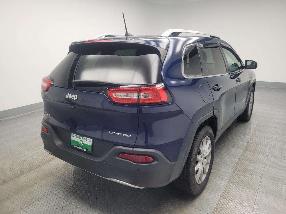 used 2018 Jeep Cherokee car, priced at $19,395