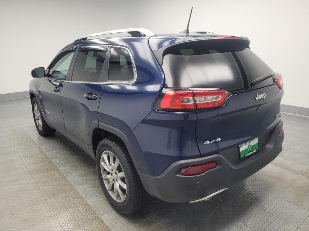 used 2018 Jeep Cherokee car, priced at $19,395