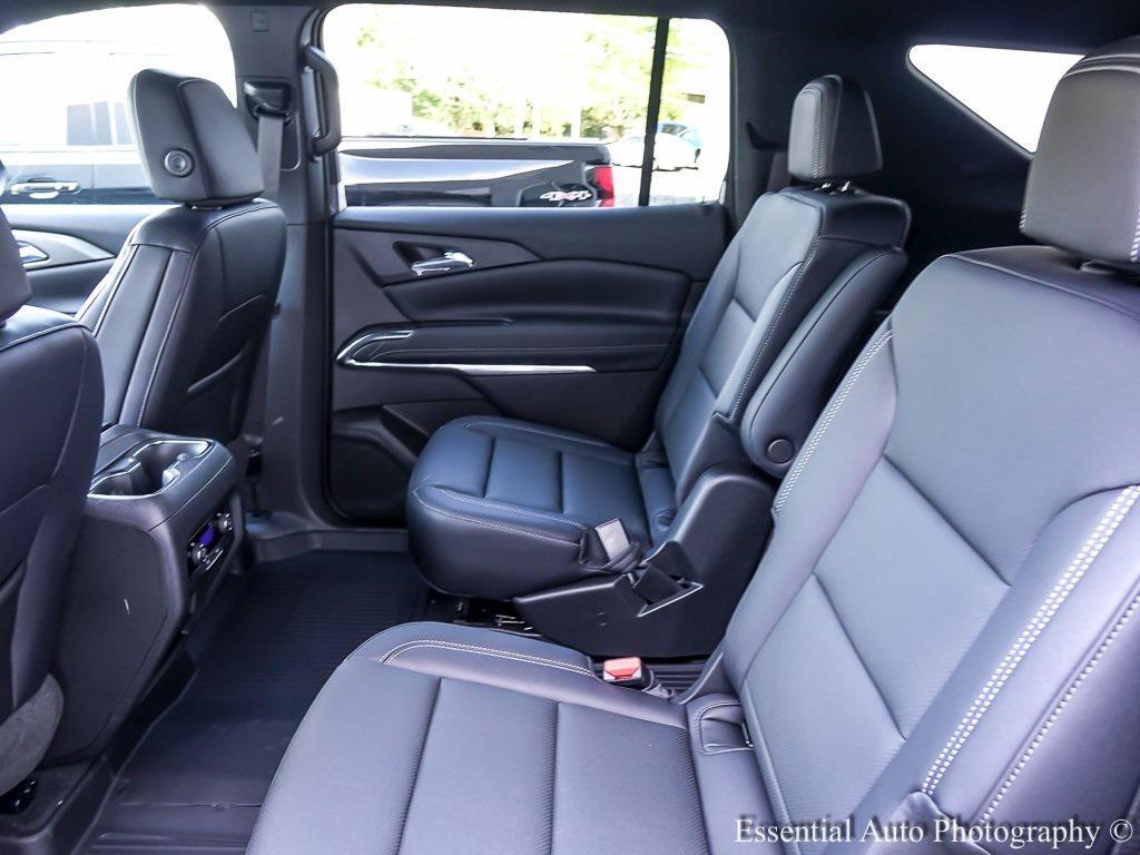 new 2026 Chevrolet Traverse car, priced at $43,995
