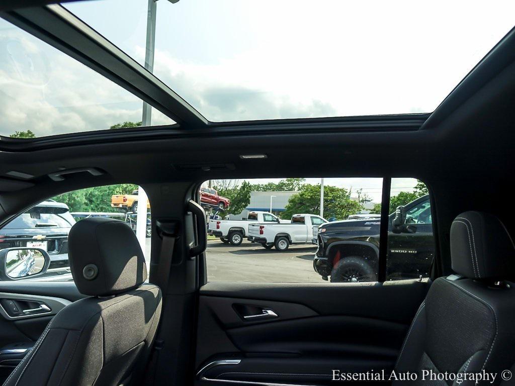 new 2025 Chevrolet Traverse car, priced at $41,393