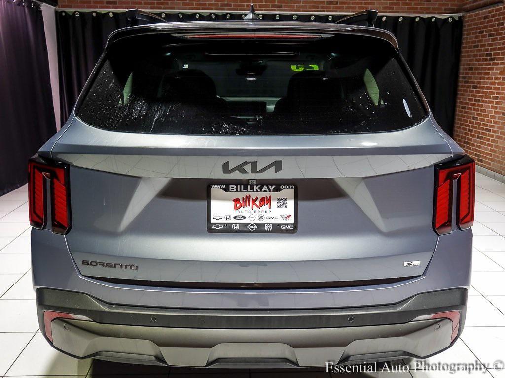 used 2025 Kia Sorento car, priced at $38,699