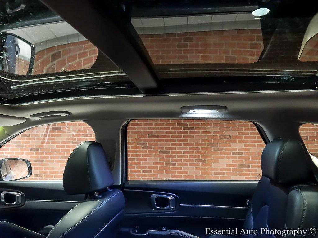 used 2025 Kia Sorento car, priced at $38,699