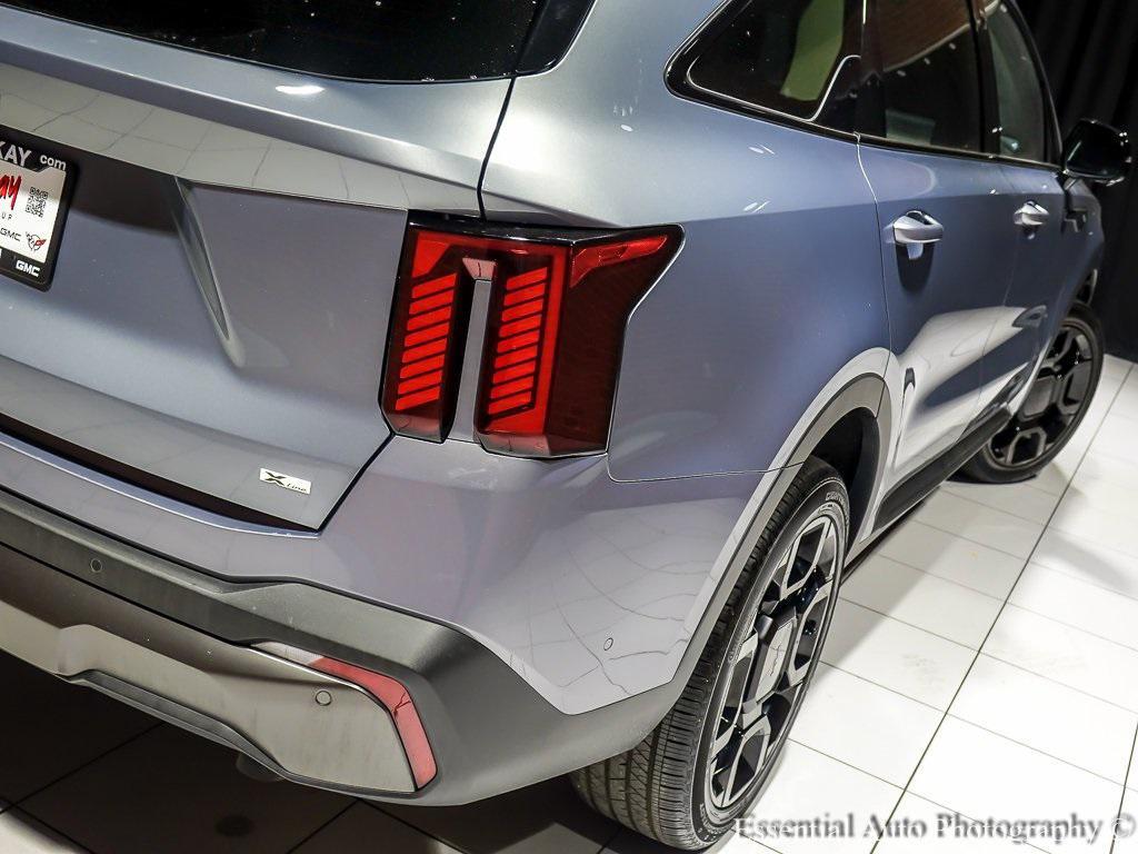 used 2025 Kia Sorento car, priced at $38,699