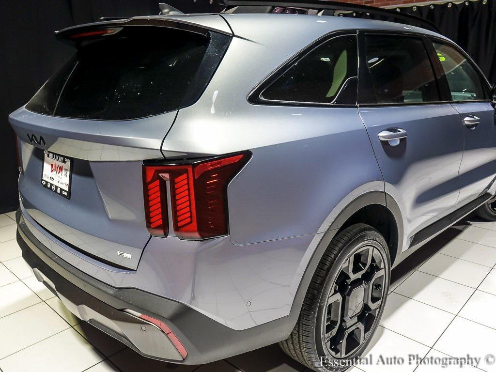 used 2025 Kia Sorento car, priced at $38,699