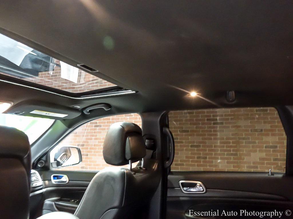 used 2017 Jeep Grand Cherokee car, priced at $16,307