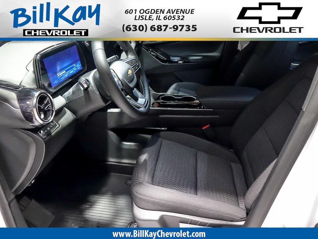 new 2025 Chevrolet Equinox car, priced at $30,495