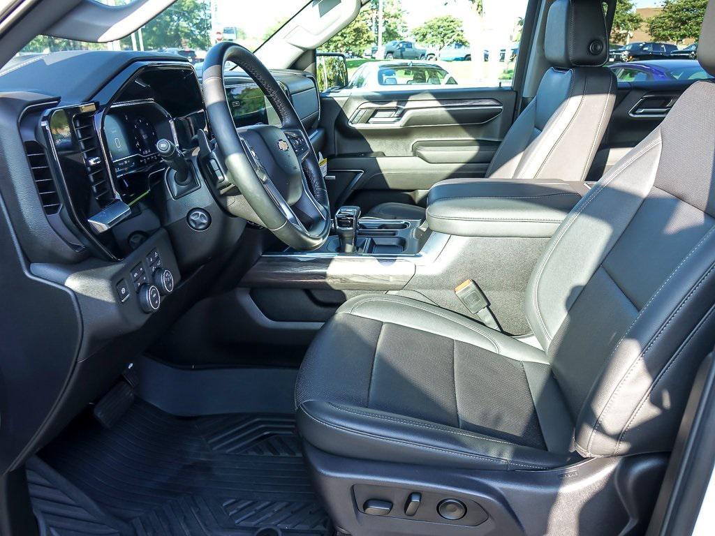 used 2024 Chevrolet Silverado 1500 car, priced at $48,989