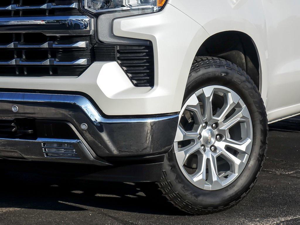 used 2024 Chevrolet Silverado 1500 car, priced at $48,989
