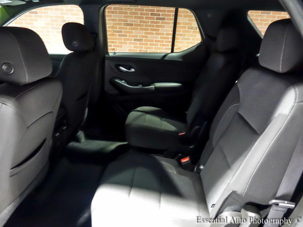 used 2022 Chevrolet Traverse car, priced at $28,999