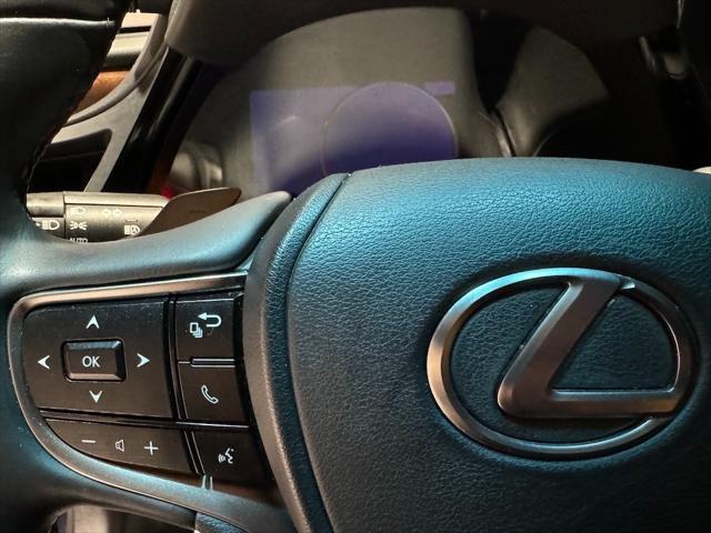 used 2022 Lexus ES 350 car, priced at $36,499