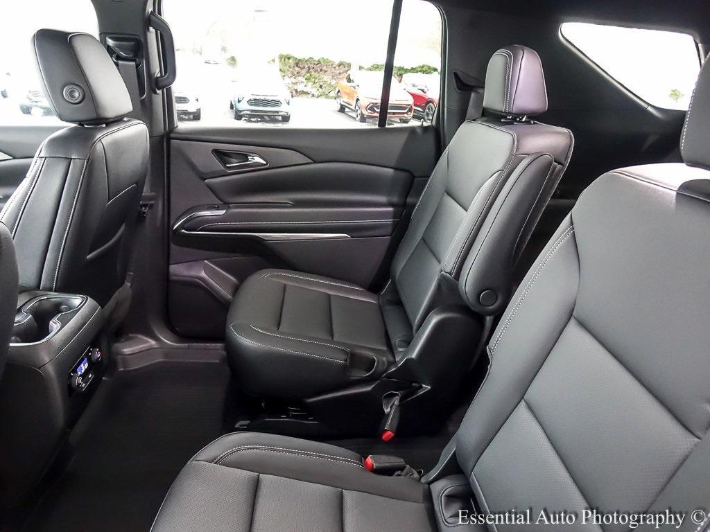 new 2026 Chevrolet Traverse car, priced at $42,495