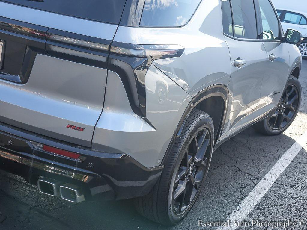 used 2024 Chevrolet Traverse car, priced at $49,599