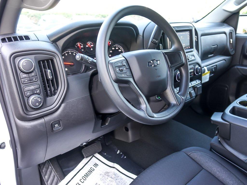 new 2025 Chevrolet Silverado 1500 car, priced at $49,740