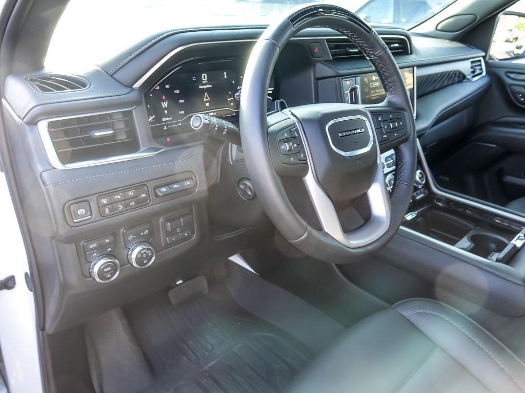 used 2024 GMC Yukon car, priced at $74,989