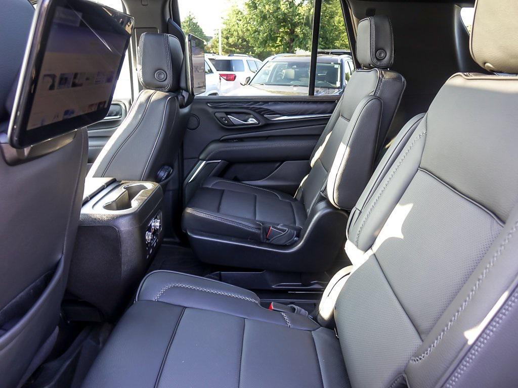 used 2024 GMC Yukon car, priced at $74,989