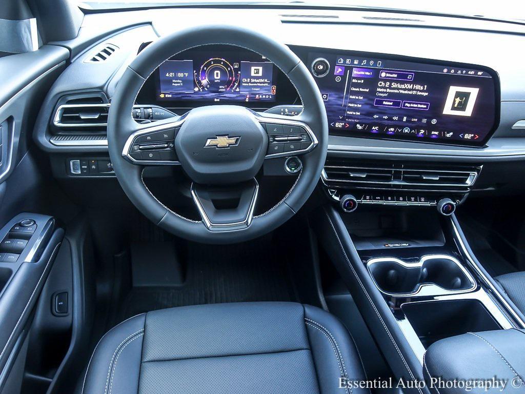 new 2026 Chevrolet Traverse car, priced at $42,963