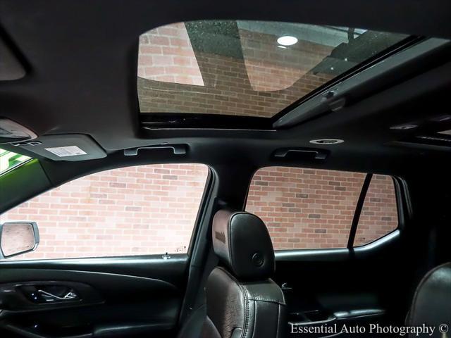 used 2023 Chevrolet Traverse car, priced at $39,988