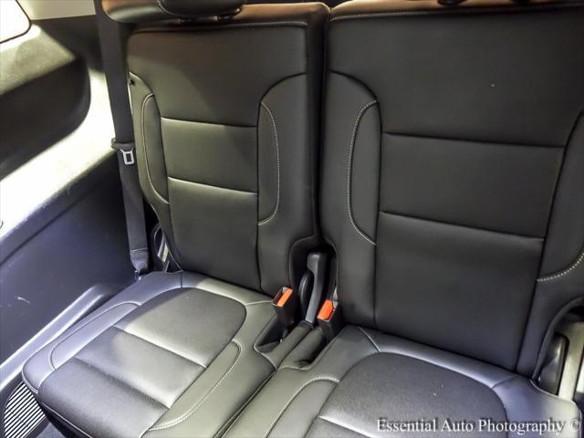 used 2023 GMC Acadia car, priced at $31,892
