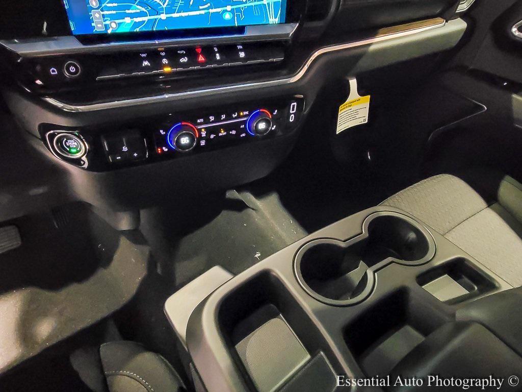 new 2025 Chevrolet Silverado 1500 car, priced at $46,637