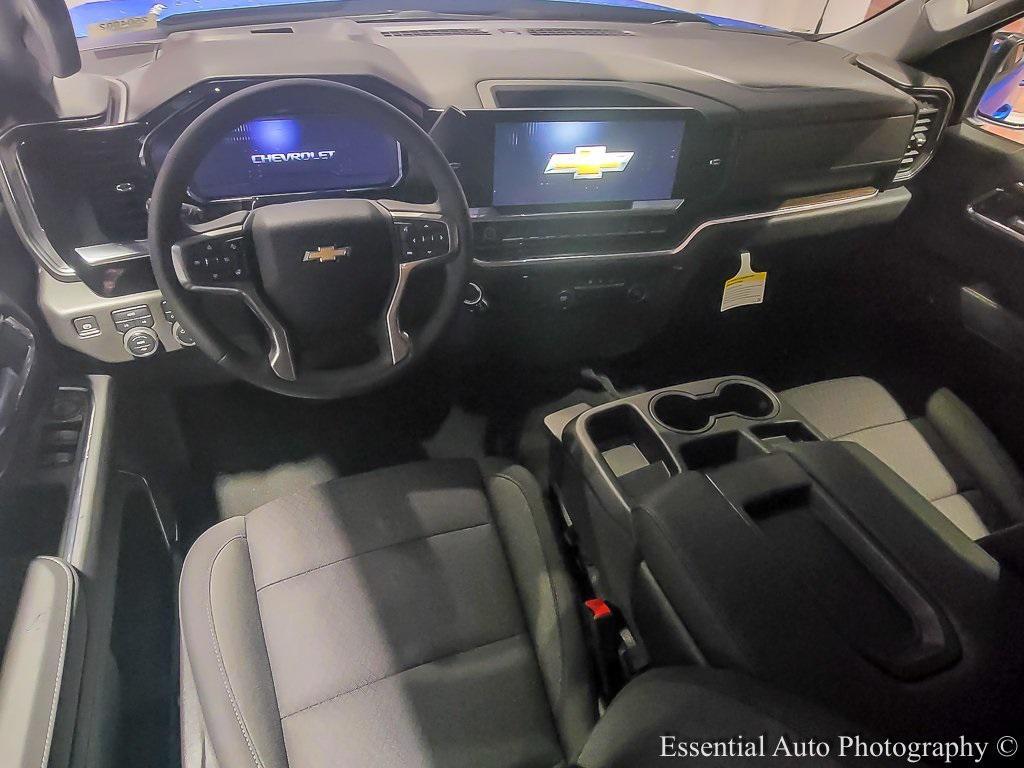 new 2025 Chevrolet Silverado 1500 car, priced at $46,637