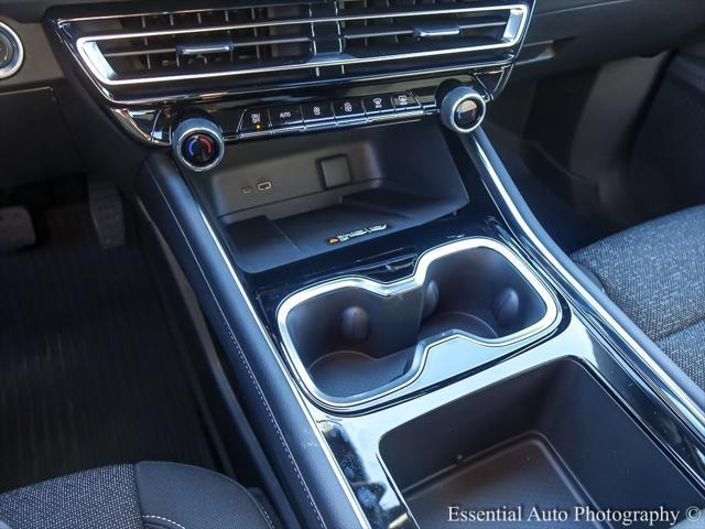 new 2025 Chevrolet Traverse car, priced at $41,476