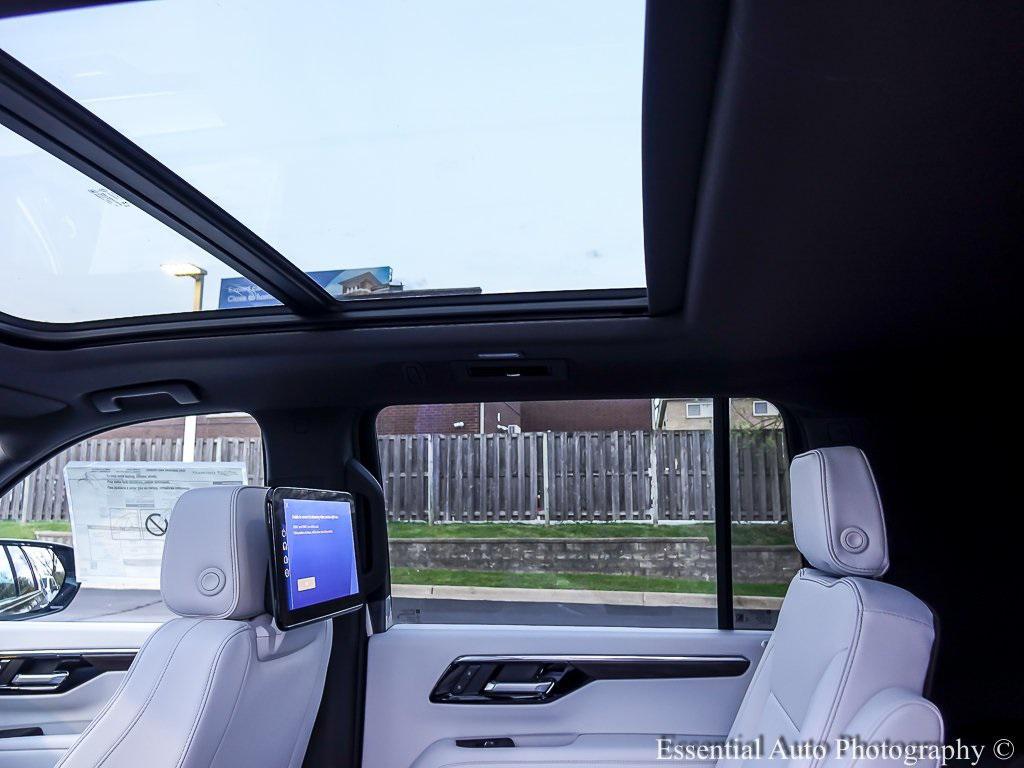 new 2025 Chevrolet Suburban car, priced at $82,264