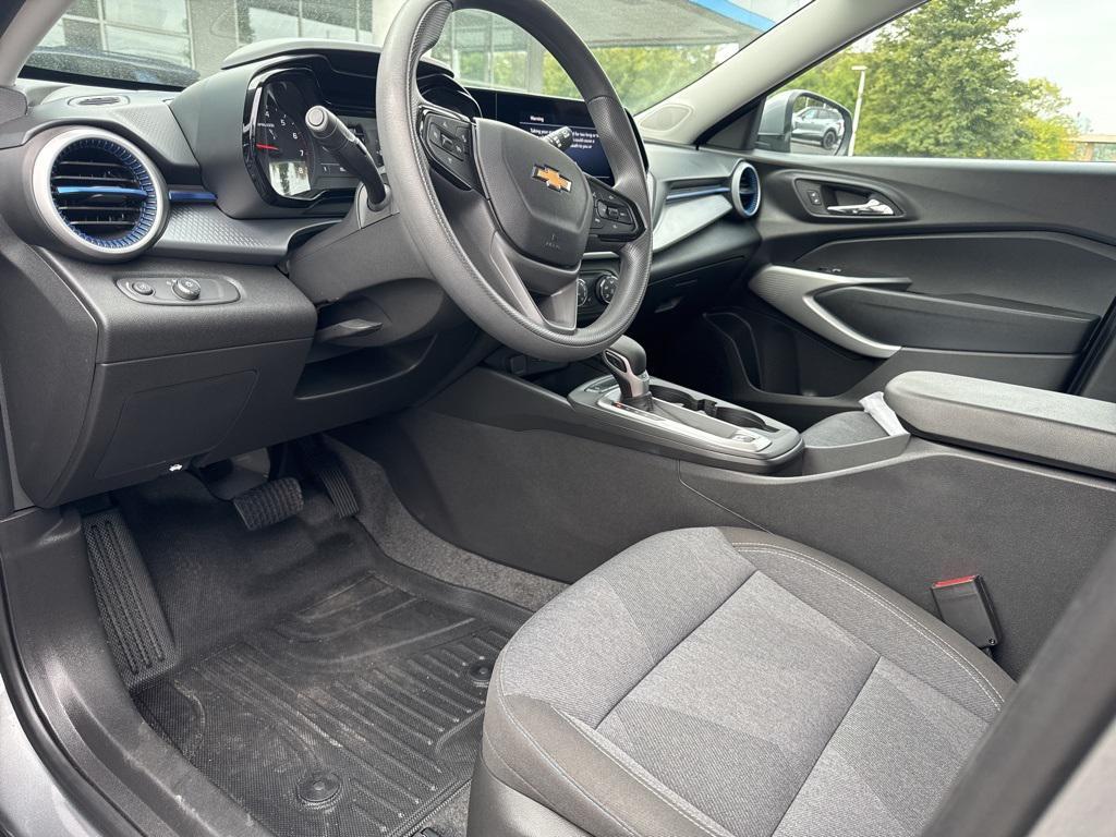 used 2024 Chevrolet Trax car, priced at $20,989
