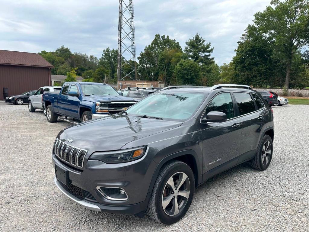 used 2019 Jeep Cherokee car, priced at $12,755
