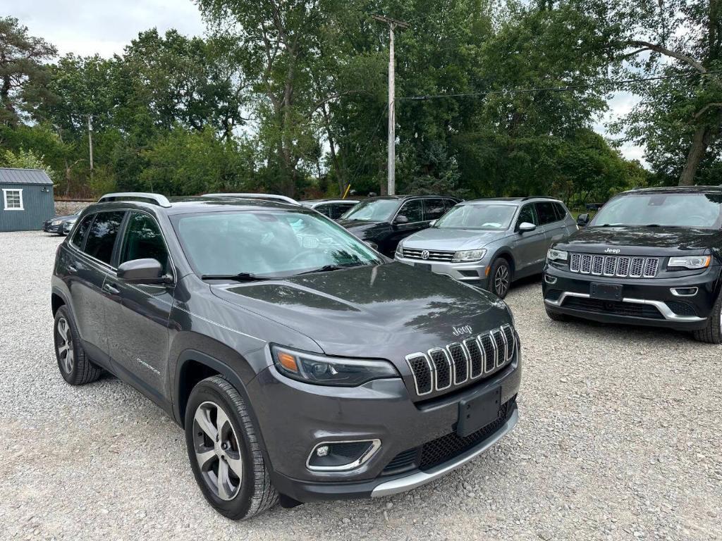 used 2019 Jeep Cherokee car, priced at $12,755