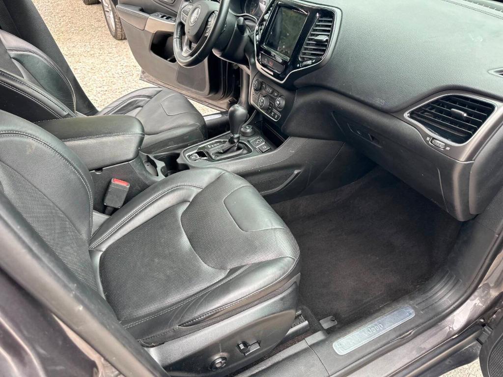 used 2019 Jeep Cherokee car, priced at $12,755