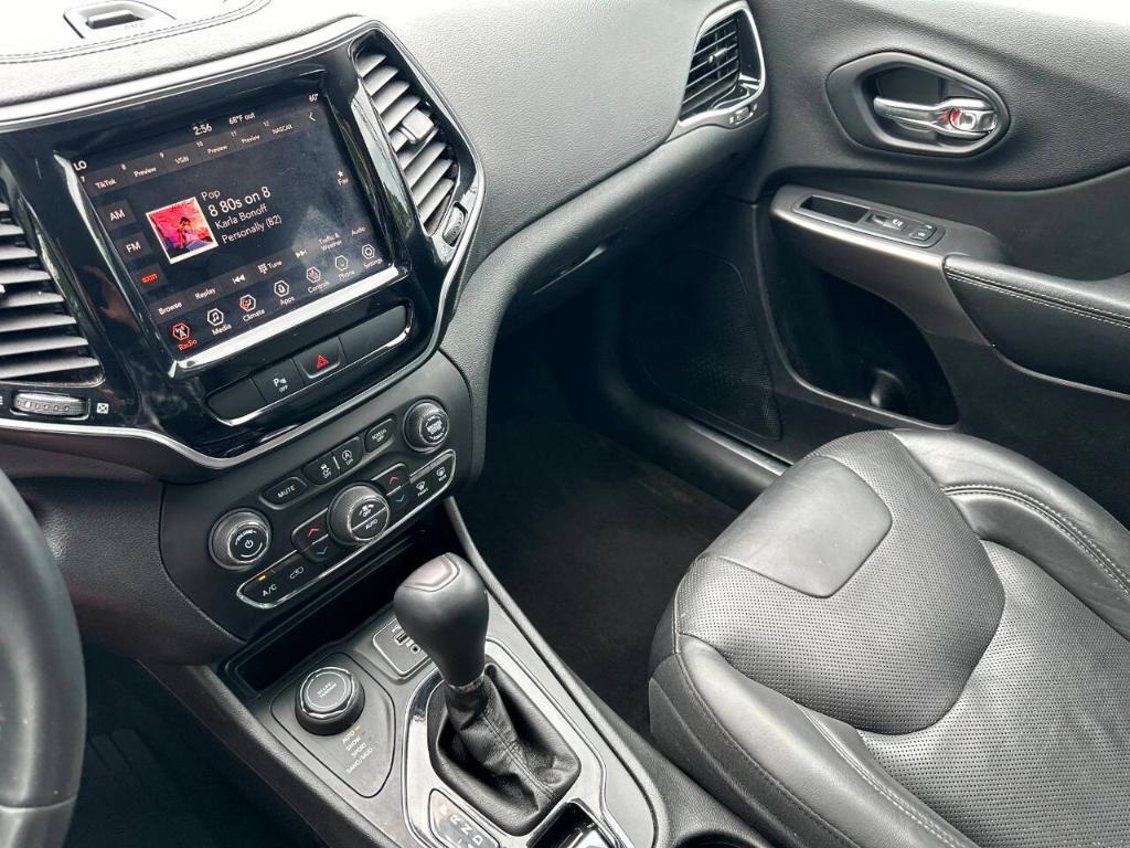 used 2019 Jeep Cherokee car, priced at $12,755