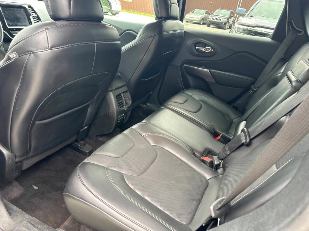 used 2019 Jeep Cherokee car, priced at $12,755