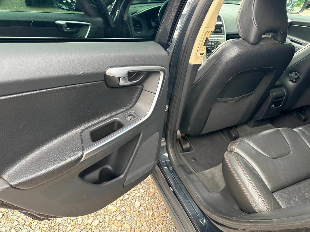 used 2010 Volvo XC60 car, priced at $4,955