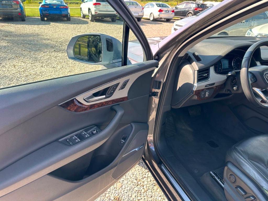 used 2018 Audi Q7 car, priced at $17,955