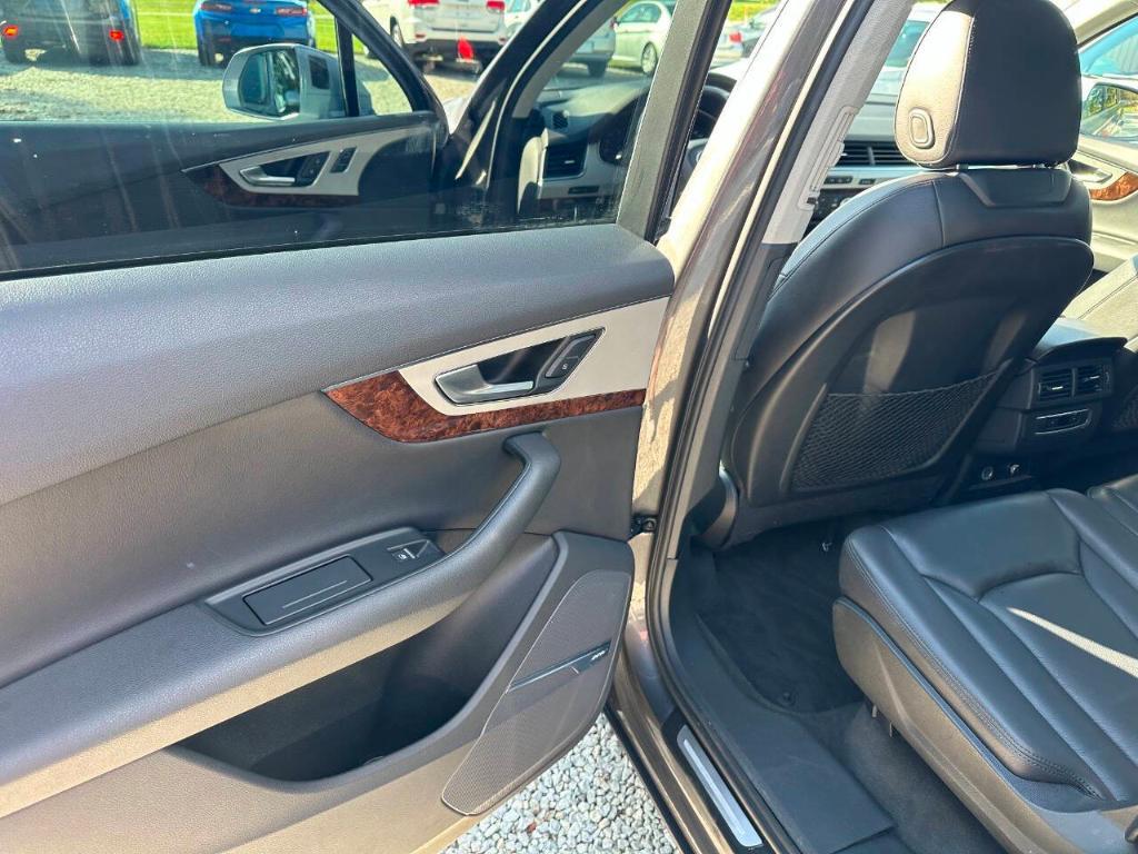 used 2018 Audi Q7 car, priced at $17,955