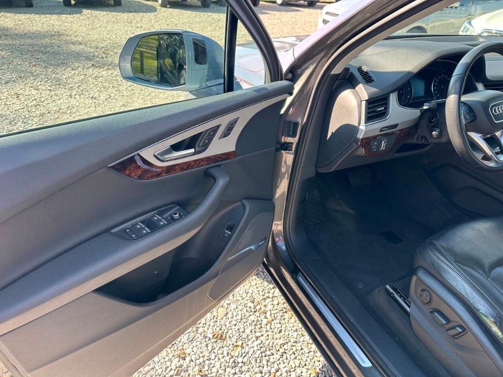 used 2018 Audi Q7 car, priced at $17,955
