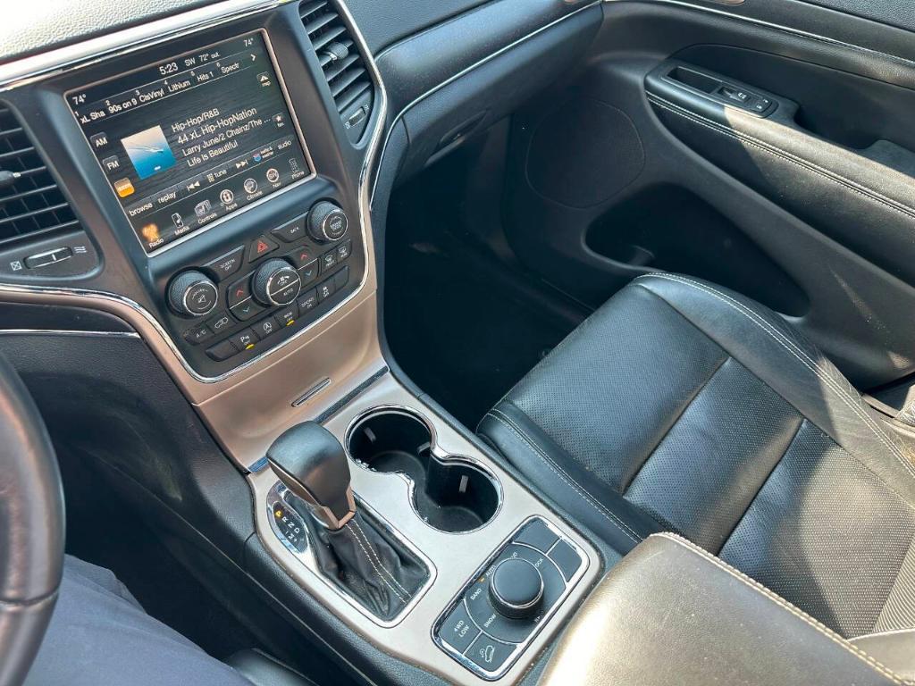 used 2016 Jeep Grand Cherokee car, priced at $11,955
