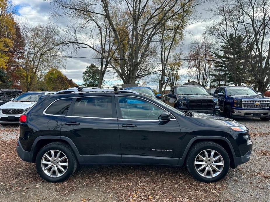 used 2014 Jeep Cherokee car, priced at $10,455