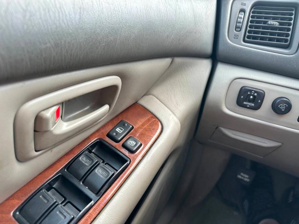 used 2001 Lexus ES 300 car, priced at $3,455