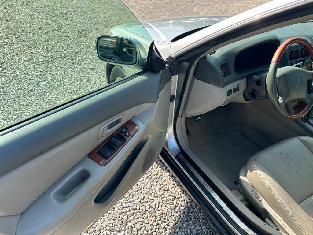 used 2001 Lexus ES 300 car, priced at $3,455