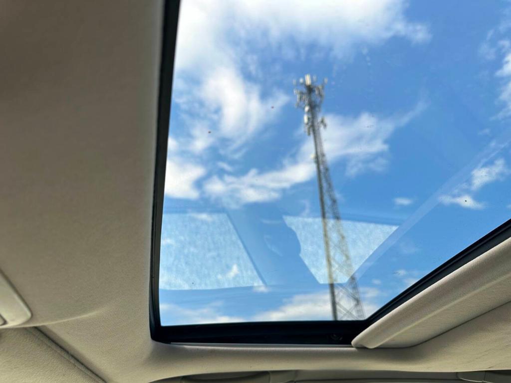 used 2001 Lexus ES 300 car, priced at $3,455