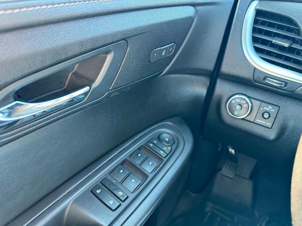 used 2017 Chevrolet Traverse car, priced at $8,955